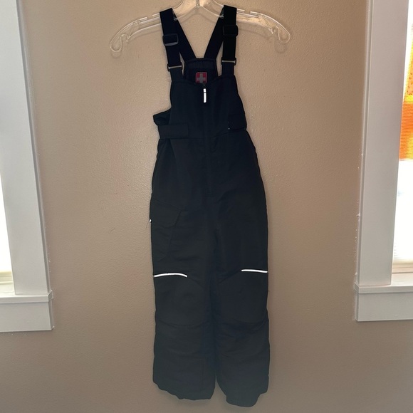 Swiss Tech Black Insulated Overalls with Reinforced Knees size 4/5 Snowpants - Picture 1 of 6